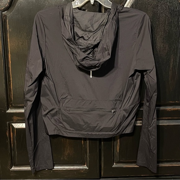 Women’s Nike Rain Jacket - Picture 2 of 4